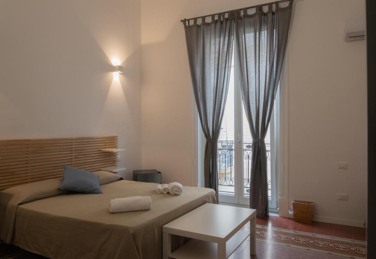 Piazza Florio Rooms Palermo Ngoại thất bức ảnh